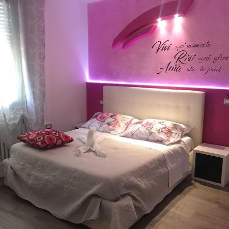 Dolce Vita Lovely Suites Cavriago Buitenkant foto