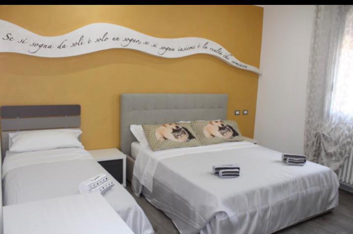 Dolce Vita Lovely Suites Cavriago Buitenkant foto